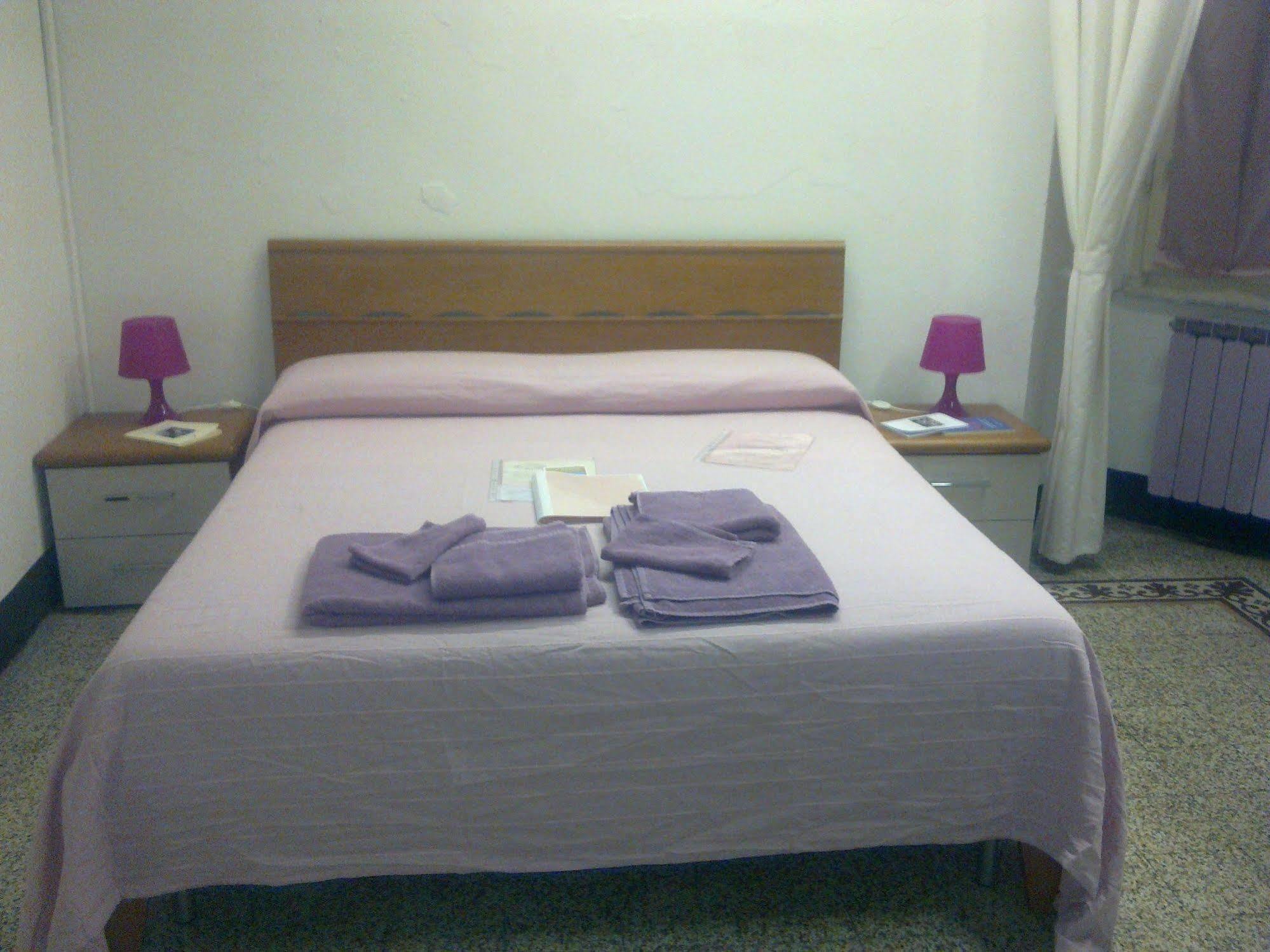 Guest House Erika La Spezia Eksteriør billede